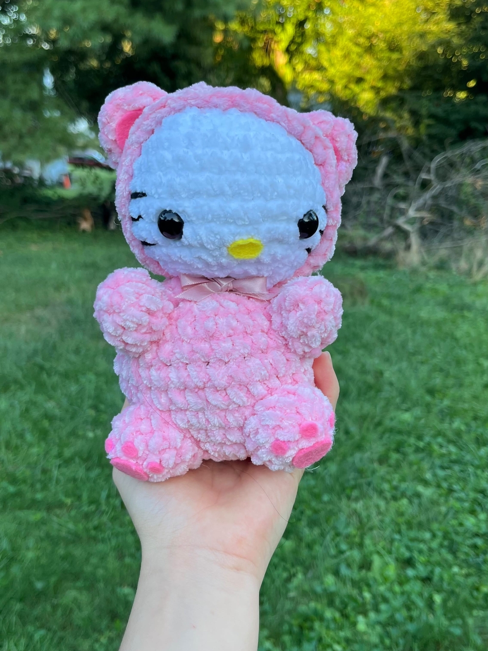 crochet handmade pink hello kitty plushie